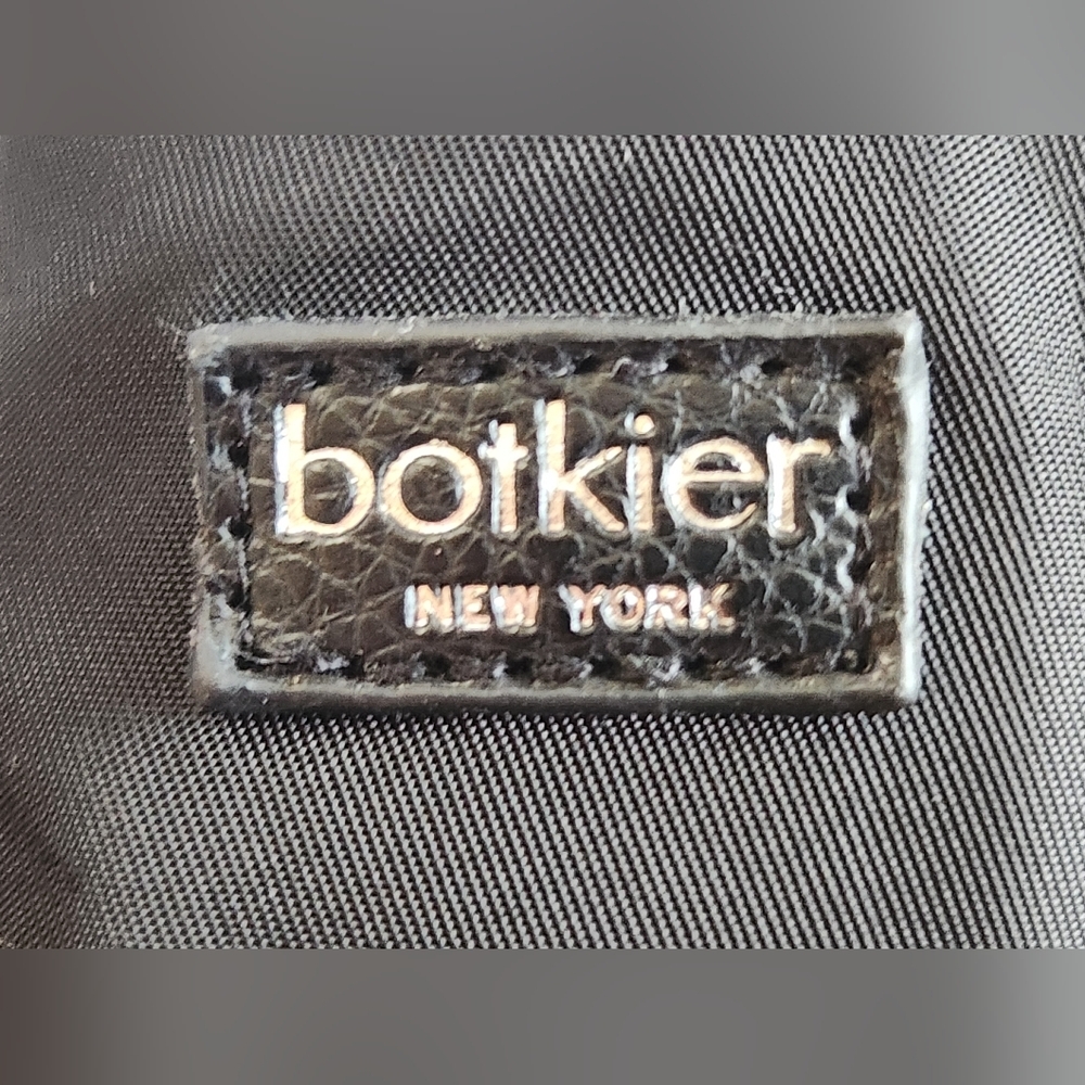 Botkier Bond Large Tote Bag NWOT - Picture 9 of 9